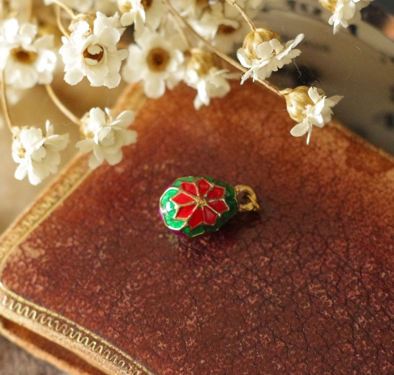 金銀寶貝 古董最可愛的紅綠紫花蛋墜子 CH273 - 項鍊 - 其他金屬 金色