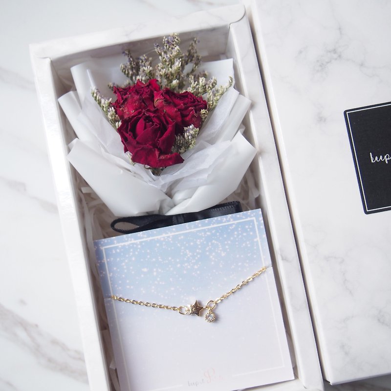 [Love Love Rose Gift Set] Dry Rose Bouquet Brushed Star Zircon Bracelet - Bracelets - Other Materials White