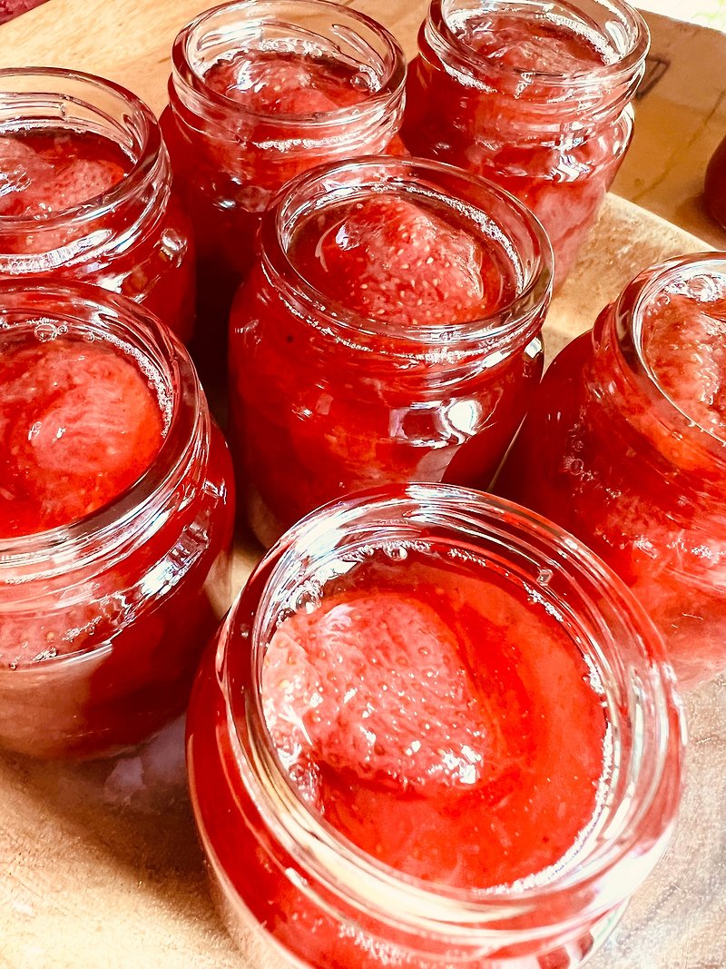 Set of 3 pesticide-free non-sugar jams (strawberry, apple, blueberry or grape) - แยม/ครีมทาขนมปัง - อาหารสด หลากหลายสี