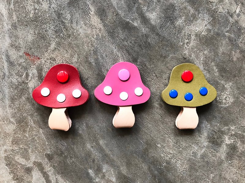 #Finished Product Manufacturing Winder Mushroom Made in Hong Kong Winder Made in Hong Kong Leather Handmade Wire Storage - Other - Genuine Leather Multicolor