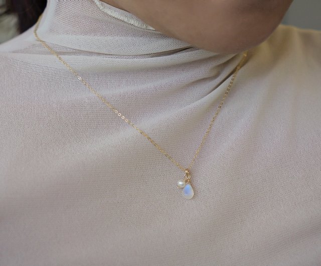 On sale Moonstone Talisman with feshwater pearls - 14k Gold filled necklace - June birthstone necklace - Healing stone necklace - Gift for her