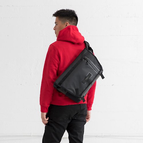 Buy Timbuk2 Especial Messenger from Outnorth