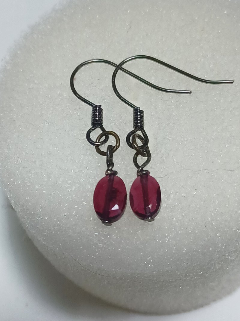 復古設計石榴石耳環 - 耳環/耳夾/耳骨夾 - 半寶石 