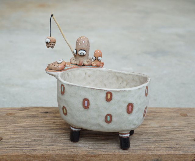 イカセラミックポット手作りの陶芸作品 - ショップ stuckwithclay 花瓶・植木鉢 - Pinkoi