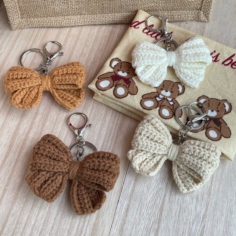 Wool braided bow pendant keychain Maillard color - Keychains - Cotton & Hemp Brown