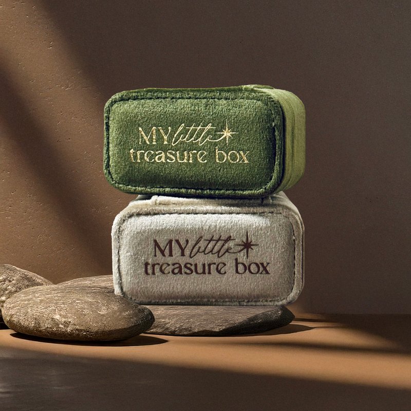 my little treasure box velvet ring box - General Rings - Other Man-Made Fibers Green