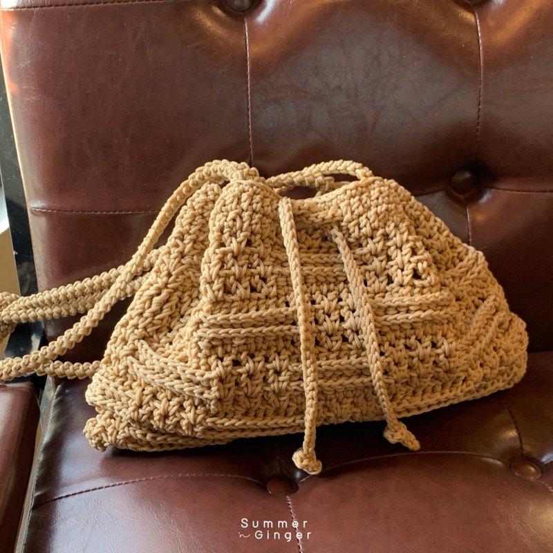 Stripe Bag : Ovaltine Color - 手提包/手提袋 - 棉．麻 卡其色