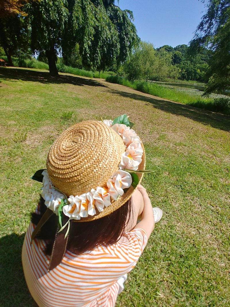 Floral hat band (for kids) / hat accessories / plumeria lei / hat bands - 帽子 - 棉．麻 白色