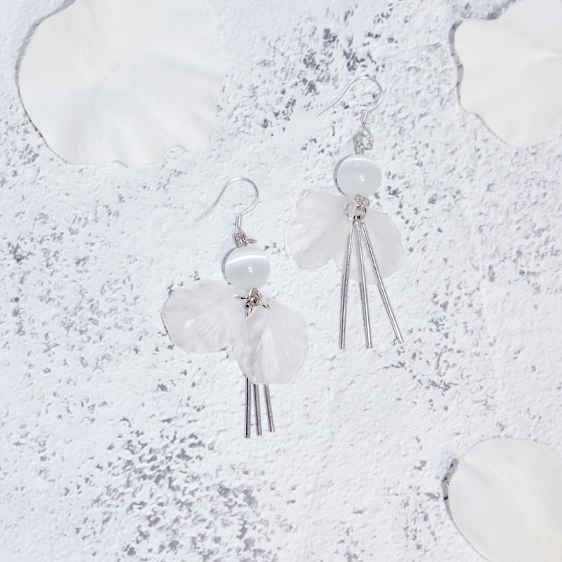 Handmade Sterling Silver Earrings - Flower Collection ∣ Innocent flawless ∣ (can be changed) - Earrings & Clip-ons - Sterling Silver 