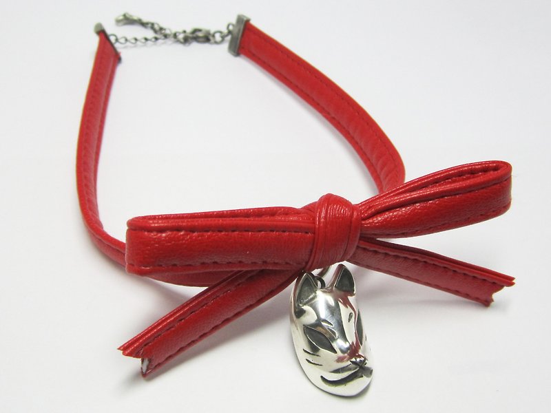 Fox face RIBBON CHORKER red - Necklaces - Other Metals Silver