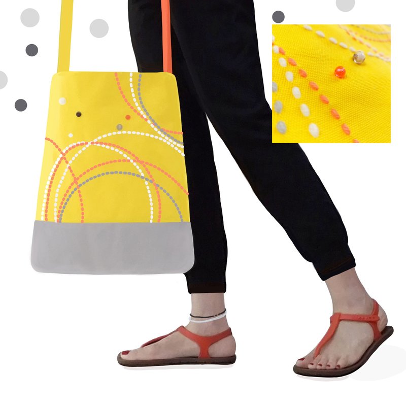 11.5x14 inch tote. Fun and original with hand-stitched design with beads - 其他 - 繡線 