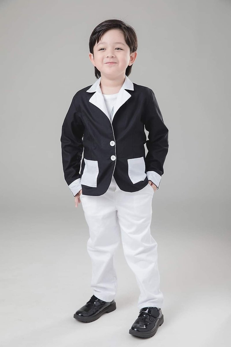 Special design Suit can wear both side  Black & White   สูทสามารถใส่ได้ทั้ง2ด้าน - ชุดเด็ก - ผ้าฝ้าย/ผ้าลินิน สีดำ