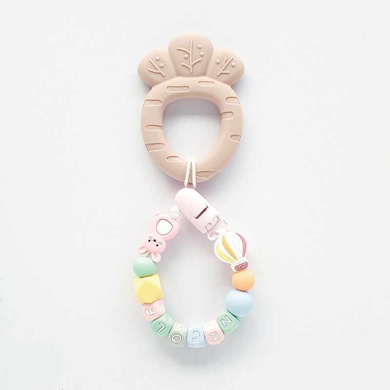 NICOLE 熱氣球 兔子 珊瑚粉胡蘿蔔固齒器 / 客製化奶嘴鏈 - 寶寶/兒童玩具/玩偶 - 其他材質 多色