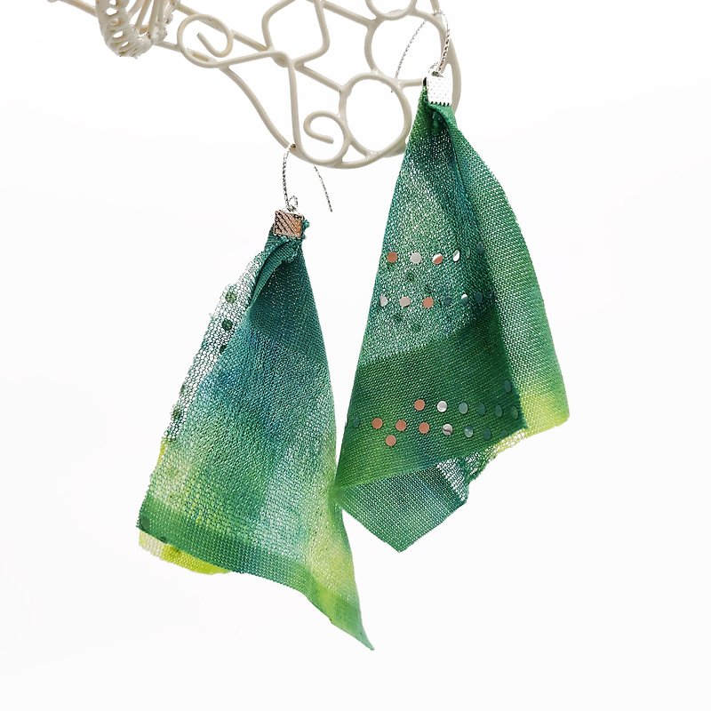 Daqian design fashion nature department green jade green lace earrings / clip gift lover - Earrings & Clip-ons - Cotton & Hemp Green
