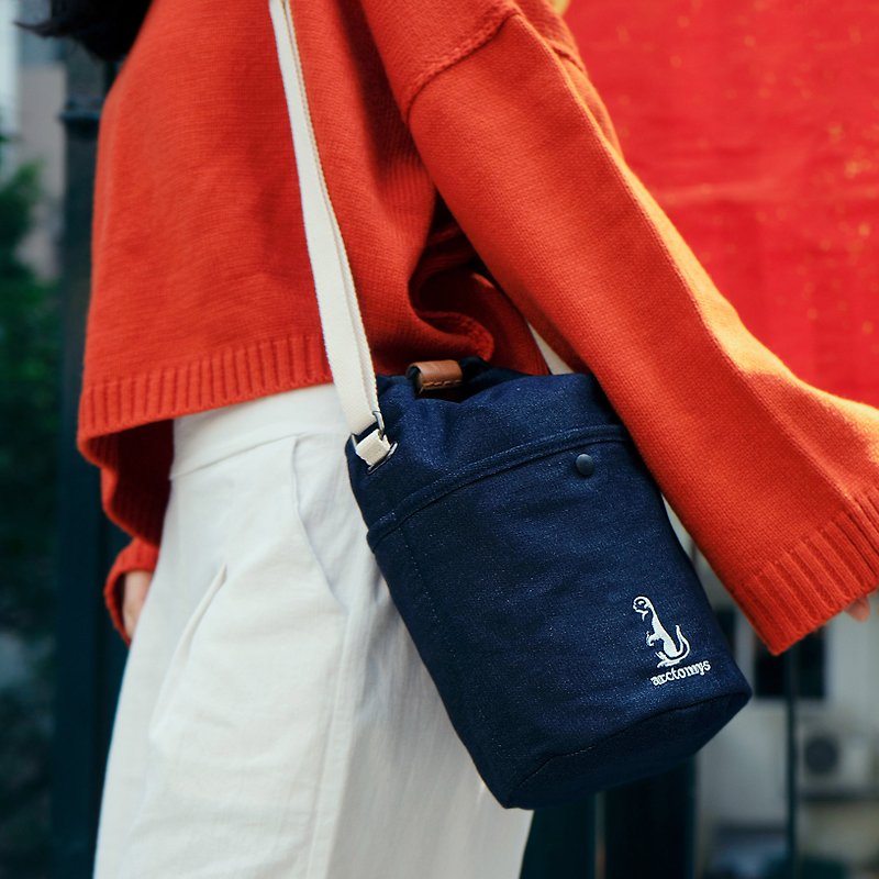 Arctomys Eaba bucket bag - Denim - Messenger Bags & Sling Bags - Cotton & Hemp Blue
