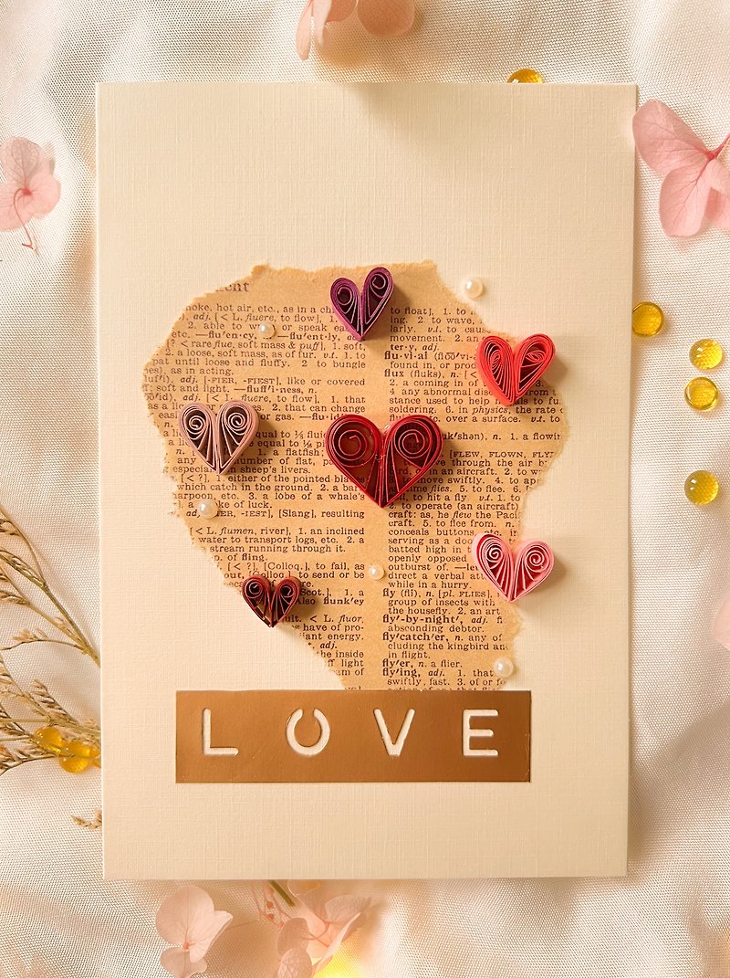 Hand-rolled paper universal card - LOVE
