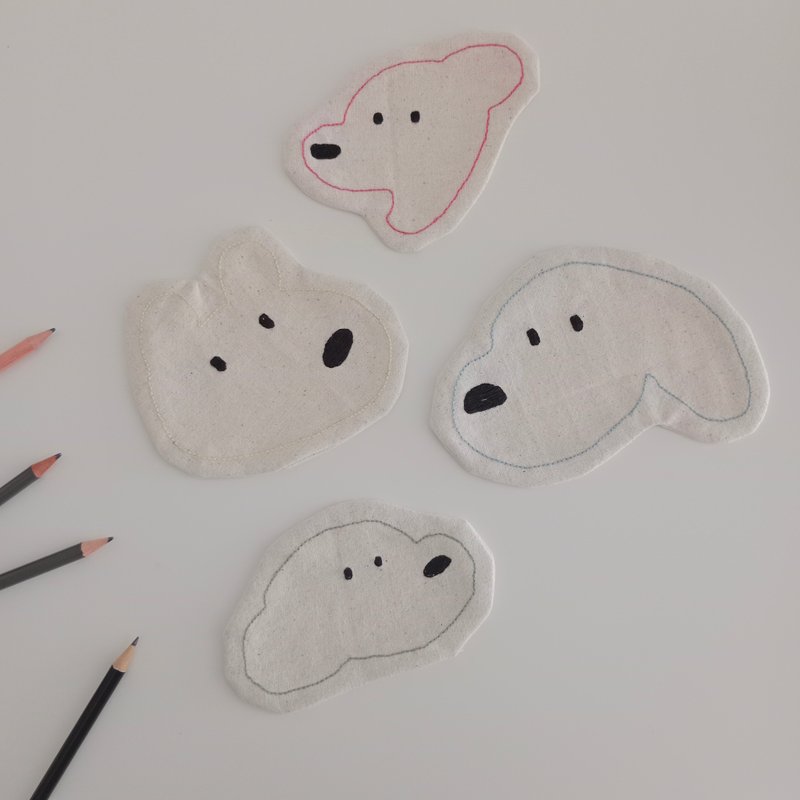 Dog face coaster set 4PCS hand embroidered 100%natural cotton fabric - Coasters - Cotton & Hemp White