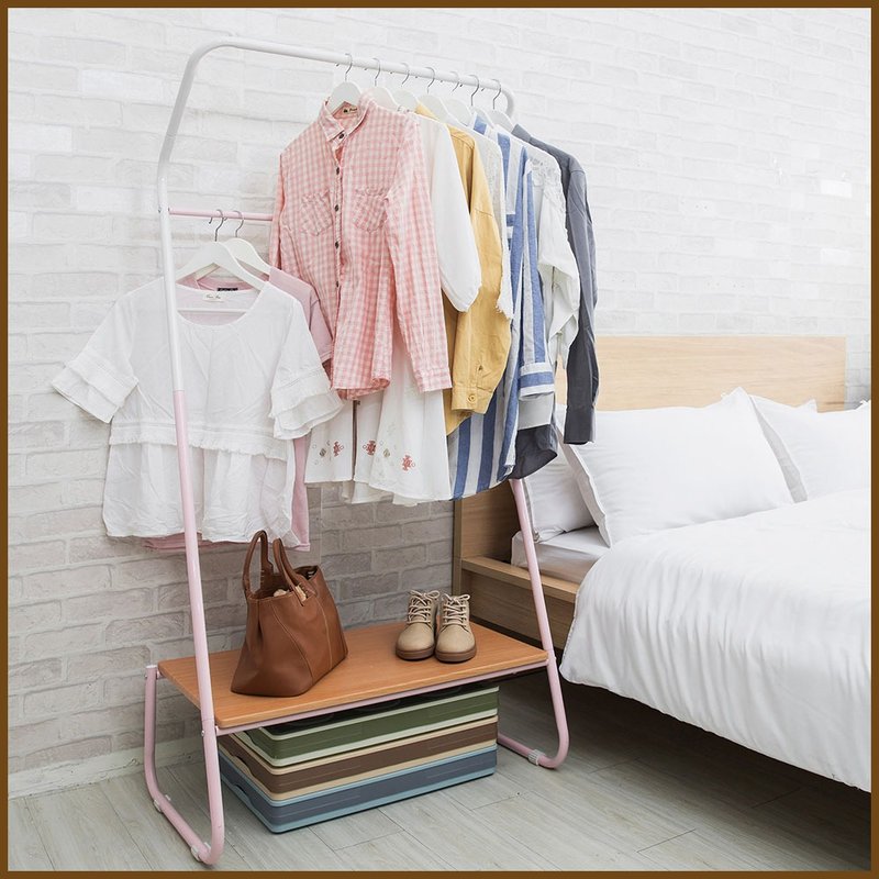 【ikloo】彩漾乙字木板曬衣架/吊衣架 - 衣架/衣帽架/掛勾 - 其他材質 