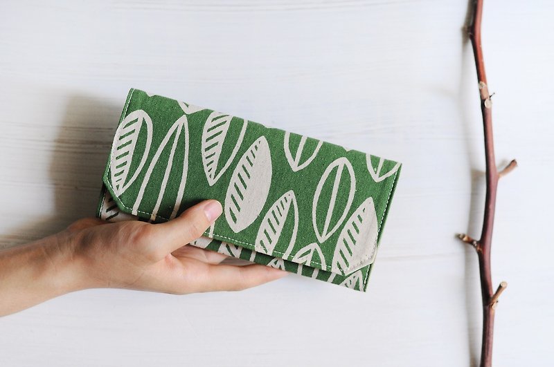 Sold out - Japan linen washed kraft paper long clip - green summer leaves - wallet / wallet - กระเป๋าสตางค์ - ผ้าฝ้าย/ผ้าลินิน สีเขียว