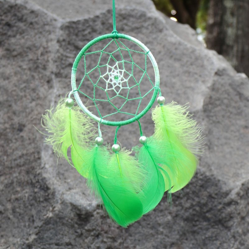 【Limited Edition】Forest Green Breeze | Handmade Gift Dreamcatcher | Hanging Ornament - Serene Green - ของวางตกแต่ง - วัสดุอื่นๆ สีเขียว