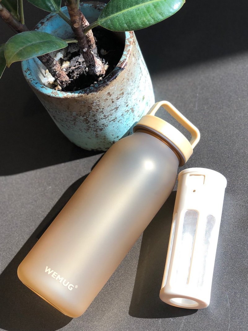 禮物 日系輕靚水瓶 提式設計 防菌 防漏隨行杯 水壺水瓶- 霧面啡 - 水壺/水瓶 - 塑膠 咖啡色
