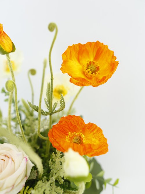 【一点もの】yuuさま専用です☆黄色とオレンジと白のお花の置物 500x0.jpg