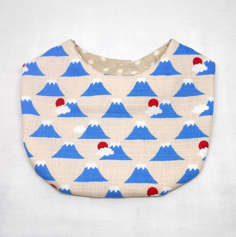 【the last 1】Japanese Handmade Baby Bib / Mt,Fuji - ผ้ากันเปื้อน - ผ้าฝ้าย/ผ้าลินิน สึชมพู