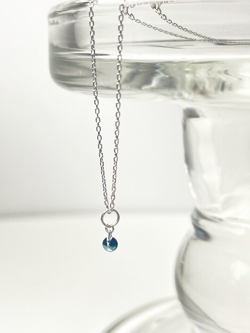 Azure Serenity Blue Diamond Pendant Necklace - สร้อยคอ - เพชร สีน้ำเงิน