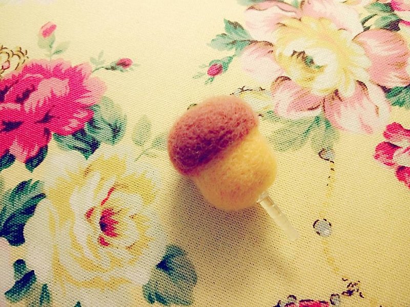 Dust plug-a small gift of love-acorn that misses autumn memories - อื่นๆ - ขนแกะ สีส้ม