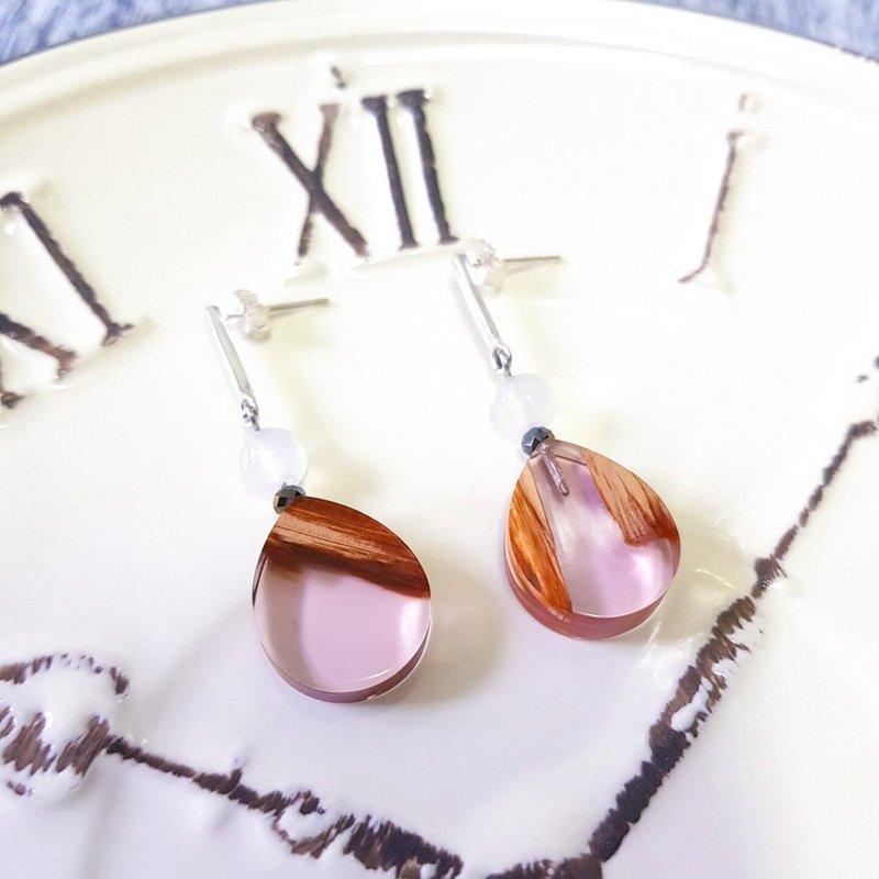 木淚珠滴-紫 原木手作系列 木頭耳環 純銀耳針 - 耳環/耳夾/耳骨夾 - 木頭 透明