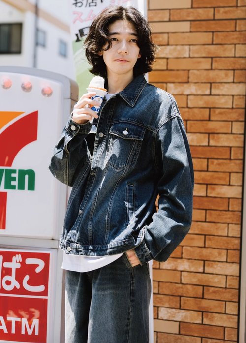 Japanese retro workwear denim jacket on the road - Shop