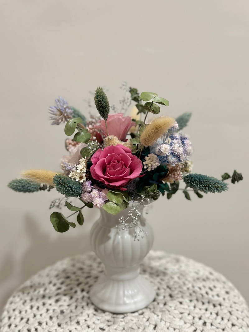 Retro everlasting flower table flowers Morandi beautiful flowers - ช่อดอกไม้แห้ง - พืช/ดอกไม้ สีแดง