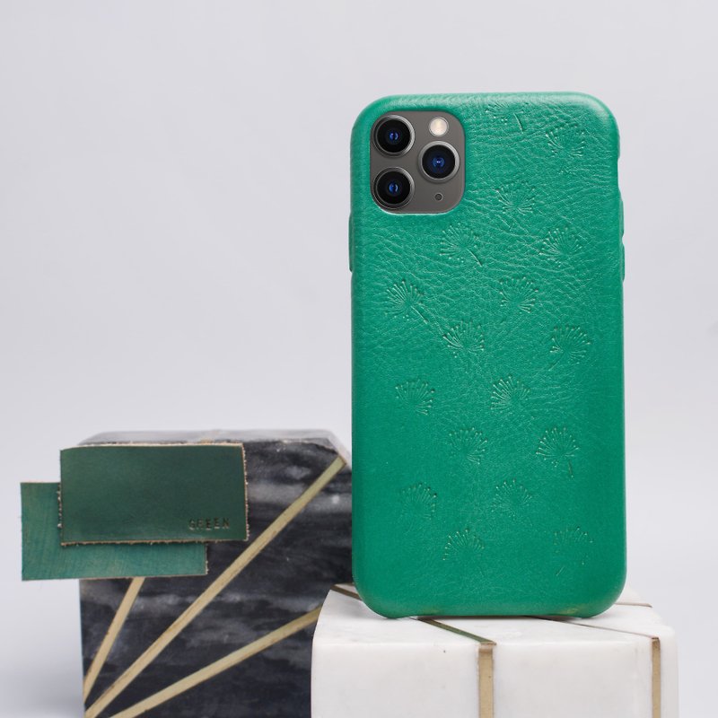 高級な植物なめし革を使って手作りされた革製iPhoneケースタンポポ - スマホケース - その他の素材 グリーン