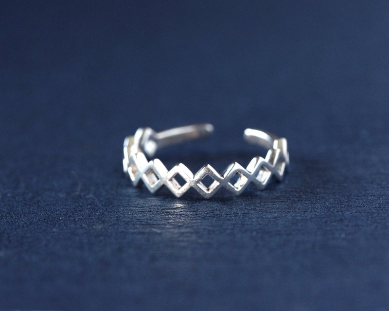 The texture is super good~Rhombus sterling silver girls’ ring-index finger ring-open ring - General Rings - Sterling Silver Silver