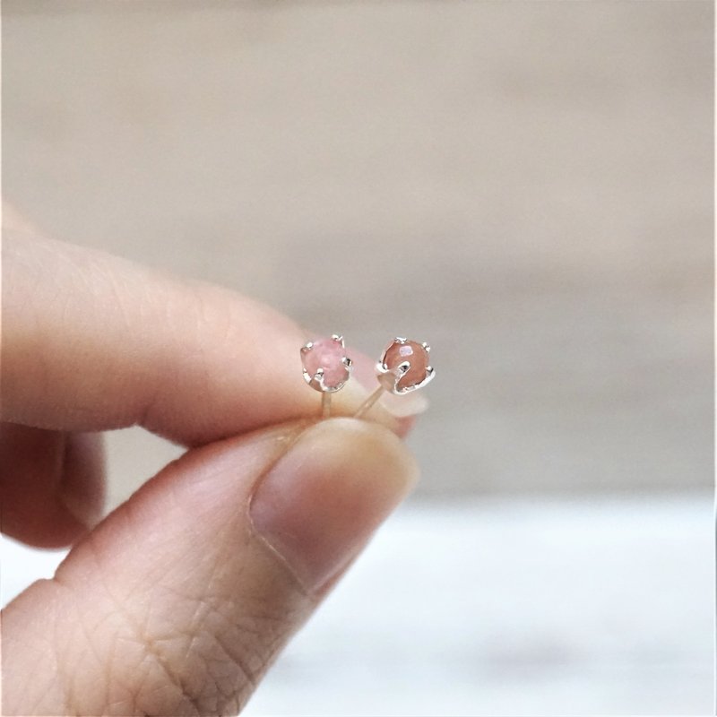 レッド石シルバー耳骨針3mmレッド石-925白菌針/一対の白菌プラグ付き - ピアス・イヤリング - 半貴石 ピンク