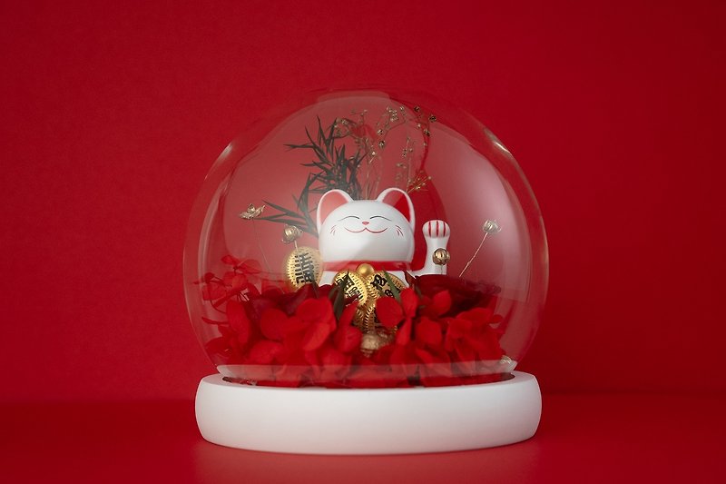 Geely Garden Lucky Cat - Dried Flowers & Bouquets - Plants & Flowers Red
