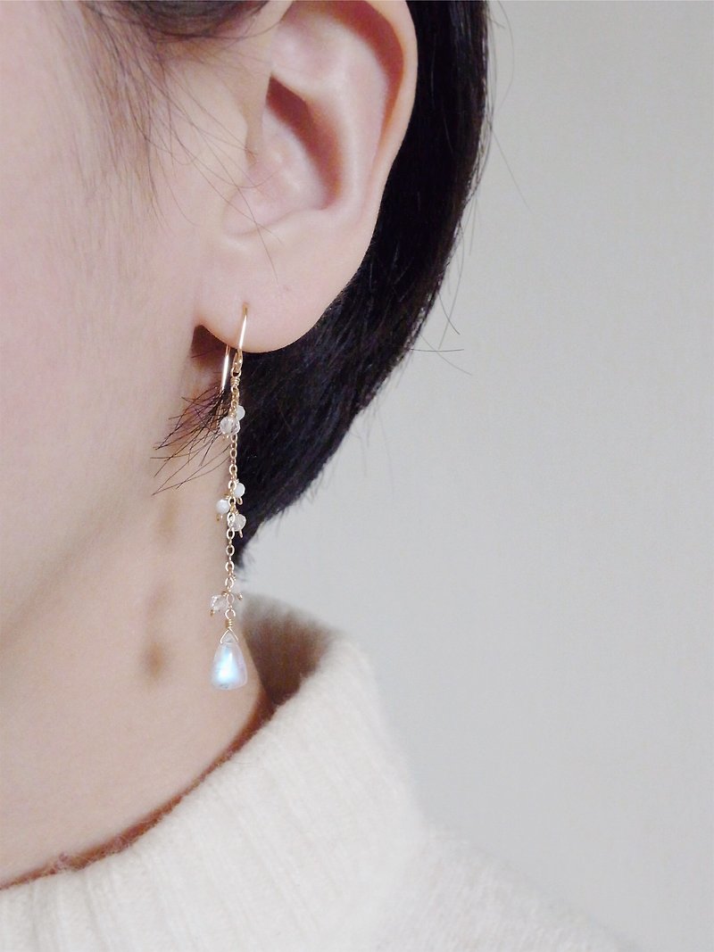 14KGF Moonstone × Topaz × White Butterfly Shell Natural Stone Earring Long - Earrings & Clip-ons - Gemstone Transparent