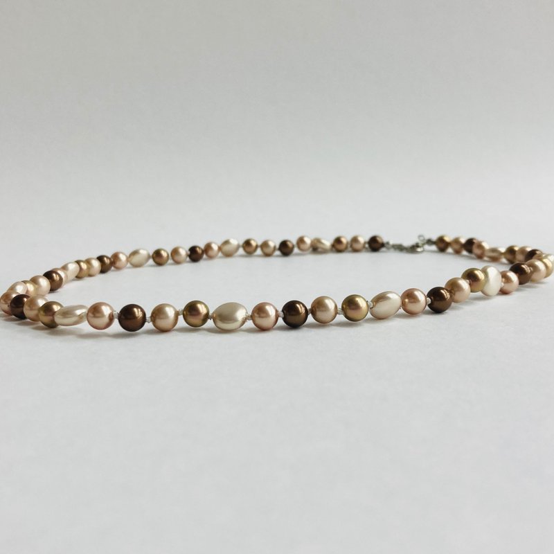 ガラスmixパールオールノットネックレス/6mm約45cm+5cm/テラコッタmix/R/made in japan - 項鍊 - 玻璃 咖啡色