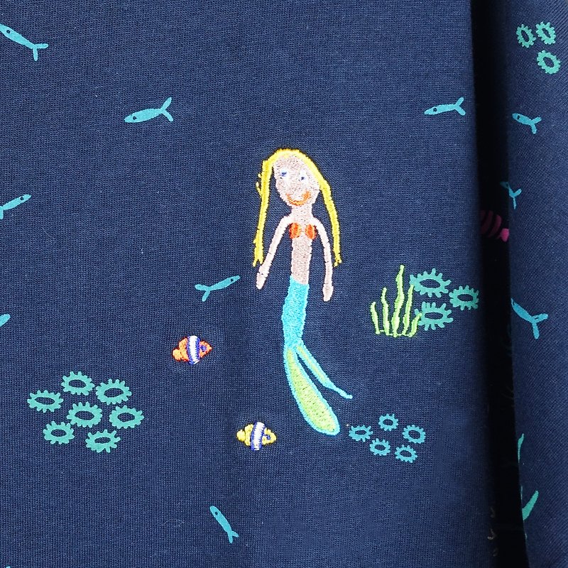 Urb. / Coral Sea and Mermaid / Pocket Dress Dark Blue - ชุดเดรส - ผ้าฝ้าย/ผ้าลินิน สีน้ำเงิน