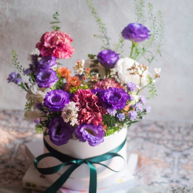 [Flower Gift Box] Elegant Purple Flower Gift Box | Flower Table Flowers | Can be customized - ช่อดอกไม้แห้ง - พืช/ดอกไม้ สีม่วง