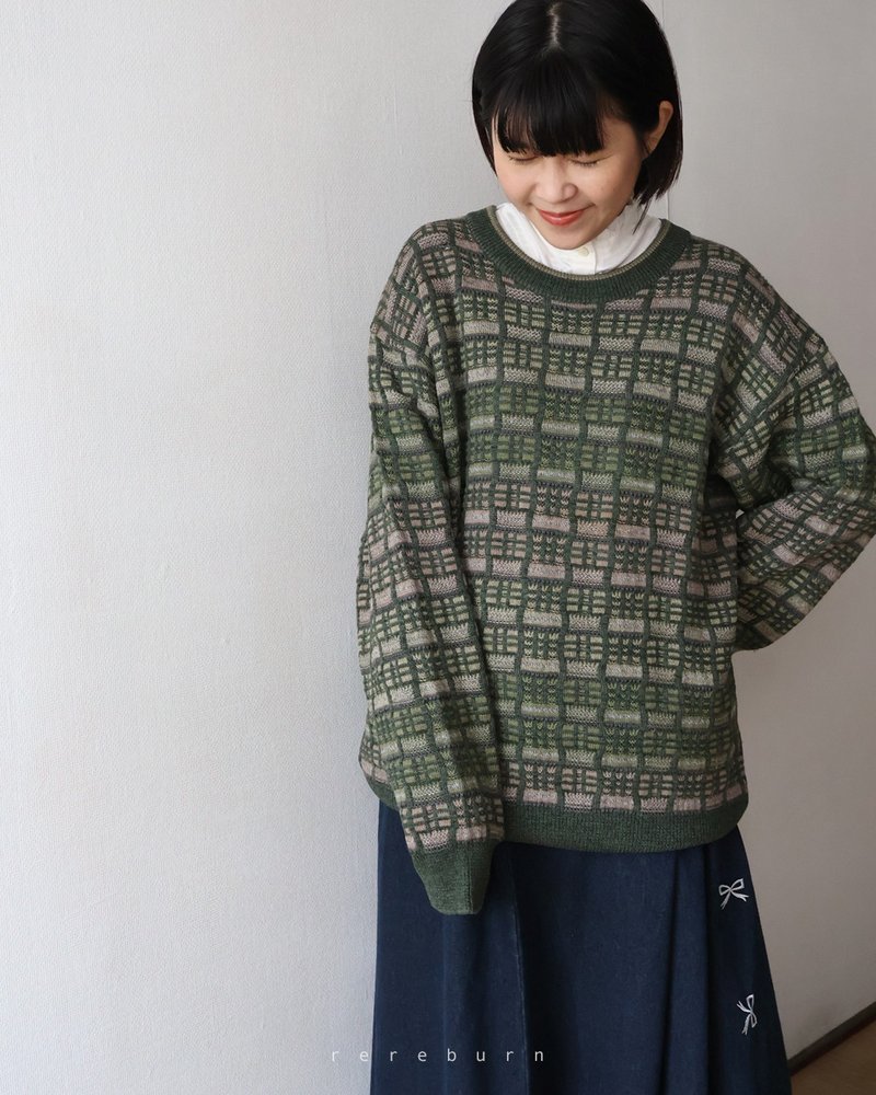 Winter retro neutral Japanese-made geometric knitted loose plaid green wool vintage sweater - Women's Sweaters - Wool Green