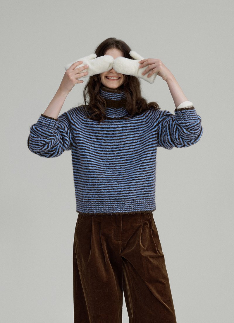 Gentle autumn sheep wool soft striped sweater - สเวตเตอร์ผู้หญิง - วัสดุอื่นๆ สีน้ำเงิน