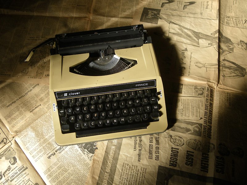 【OLD-TIME】Early Typewriter G*Post only* - ของวางตกแต่ง - วัสดุอื่นๆ สีน้ำเงิน