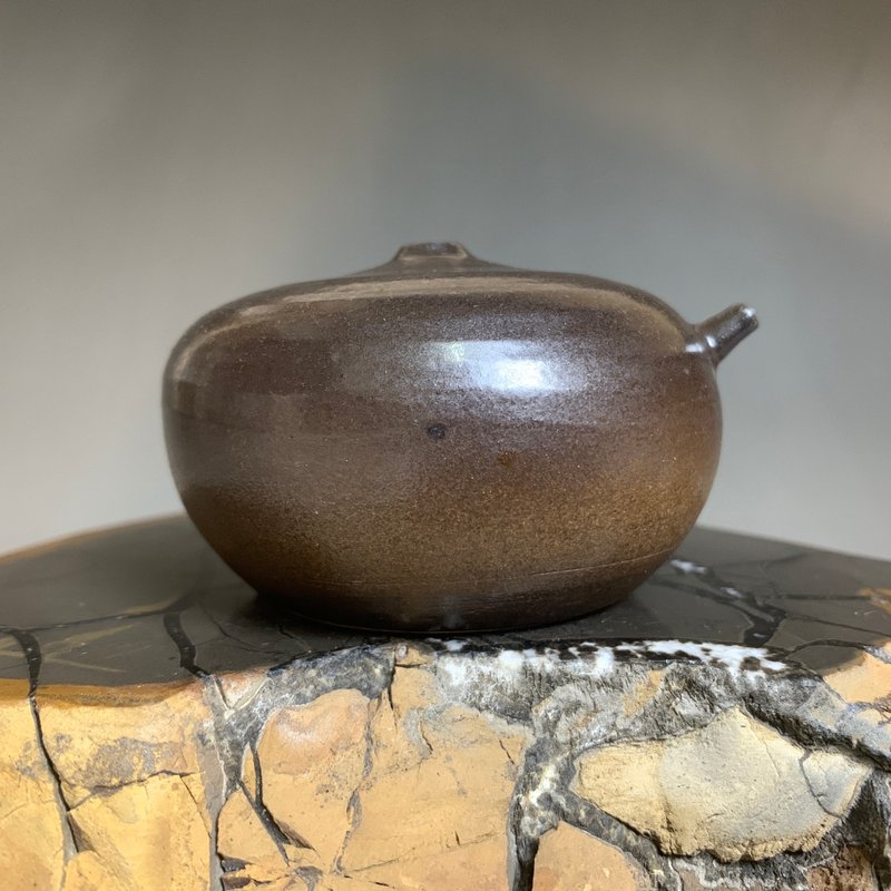 台灣【陶燒釉變】手拉坯水滴硯滴(大)08 - 花瓶/花器 - 陶 咖啡色