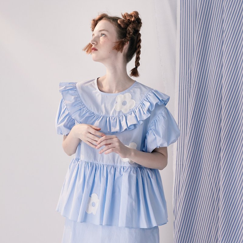 Blue stitching big flower princess sleeve top - Women's Tops - Cotton & Hemp Blue
