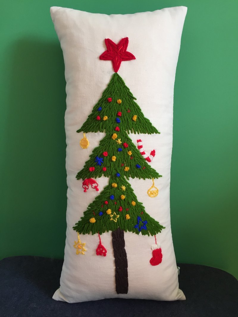 抱枕｜靠墊－聖誕樹 chrismas tree 星星手工羊毛刺繡 棉麻 - 枕頭/抱枕 - 棉．麻 