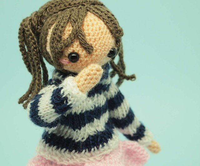 ボーダーセーターの女の子あみぐるみ ショップ Klein Licht 人形 フィギュア Pinkoi