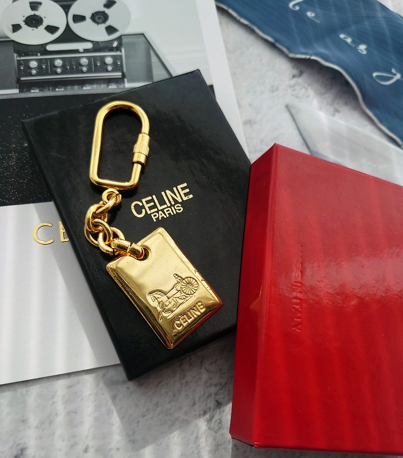 Second-hand CELINE handbag fasteners, bag pendants, car key rings, locks, key chains, key chains, key rings - Other - Precious Metals Gold
