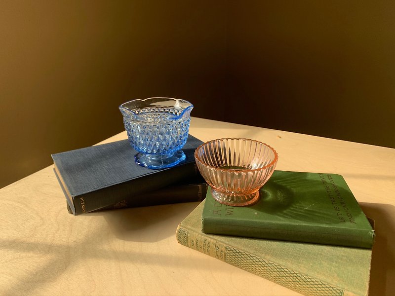 Early American Depression Glass blue glassware - ของวางตกแต่ง - แก้ว สีน้ำเงิน