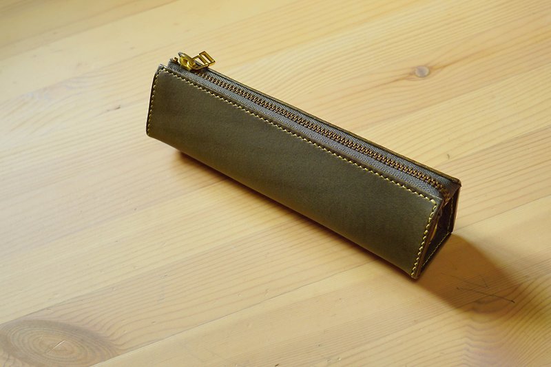 Triangle pencil case pencil case - Pencil Cases - Genuine Leather Green
